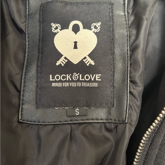 Lock and Love Leather Jacket - Picture 5 of 5